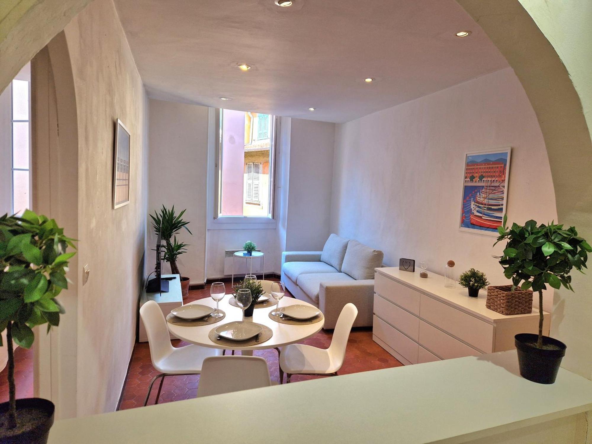 Sublime Appartement 4P Classe Dans Le Vieux-นีซ ภายนอก รูปภาพ