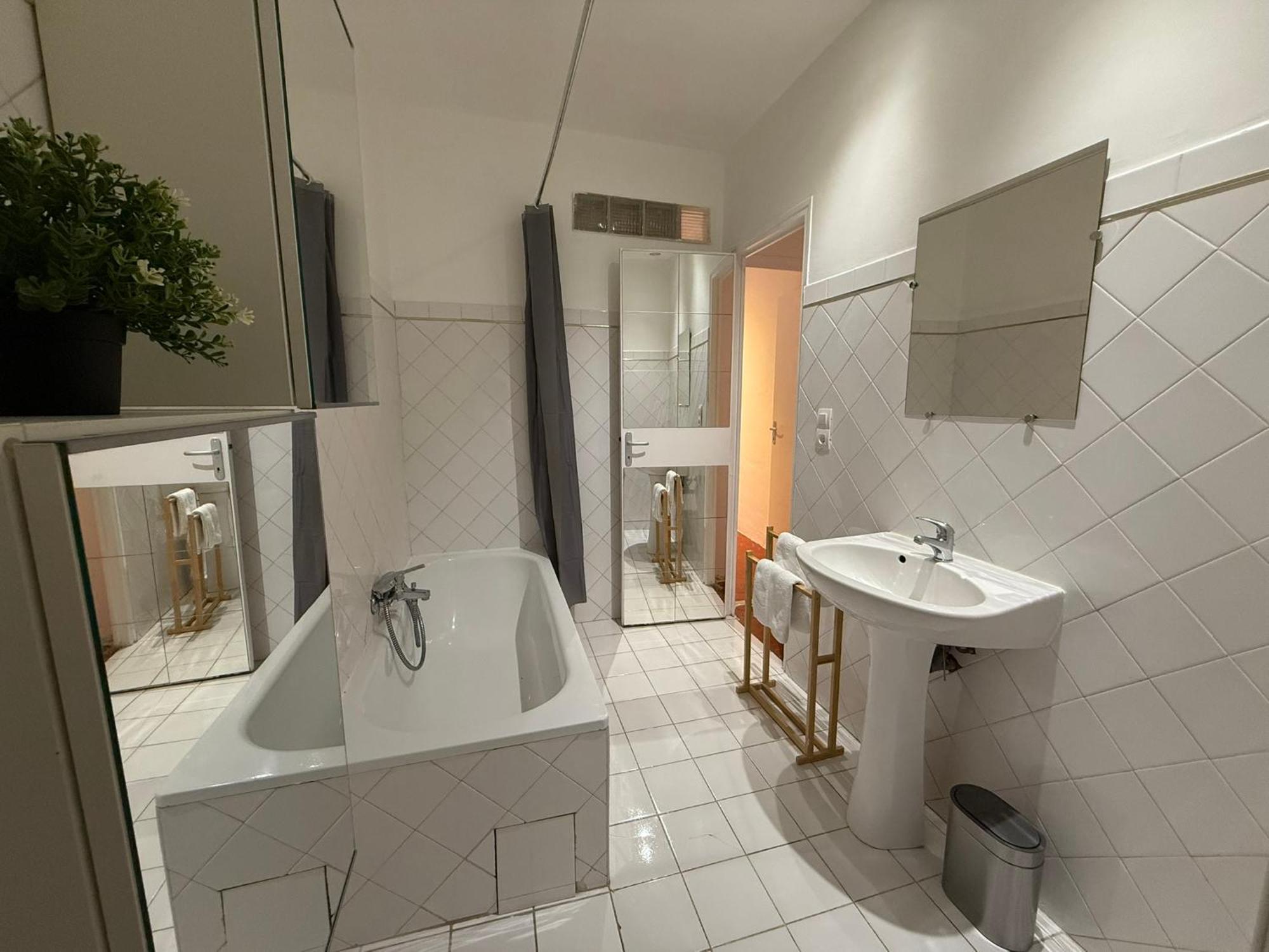 Sublime Appartement 4P Classe Dans Le Vieux-นีซ ภายนอก รูปภาพ